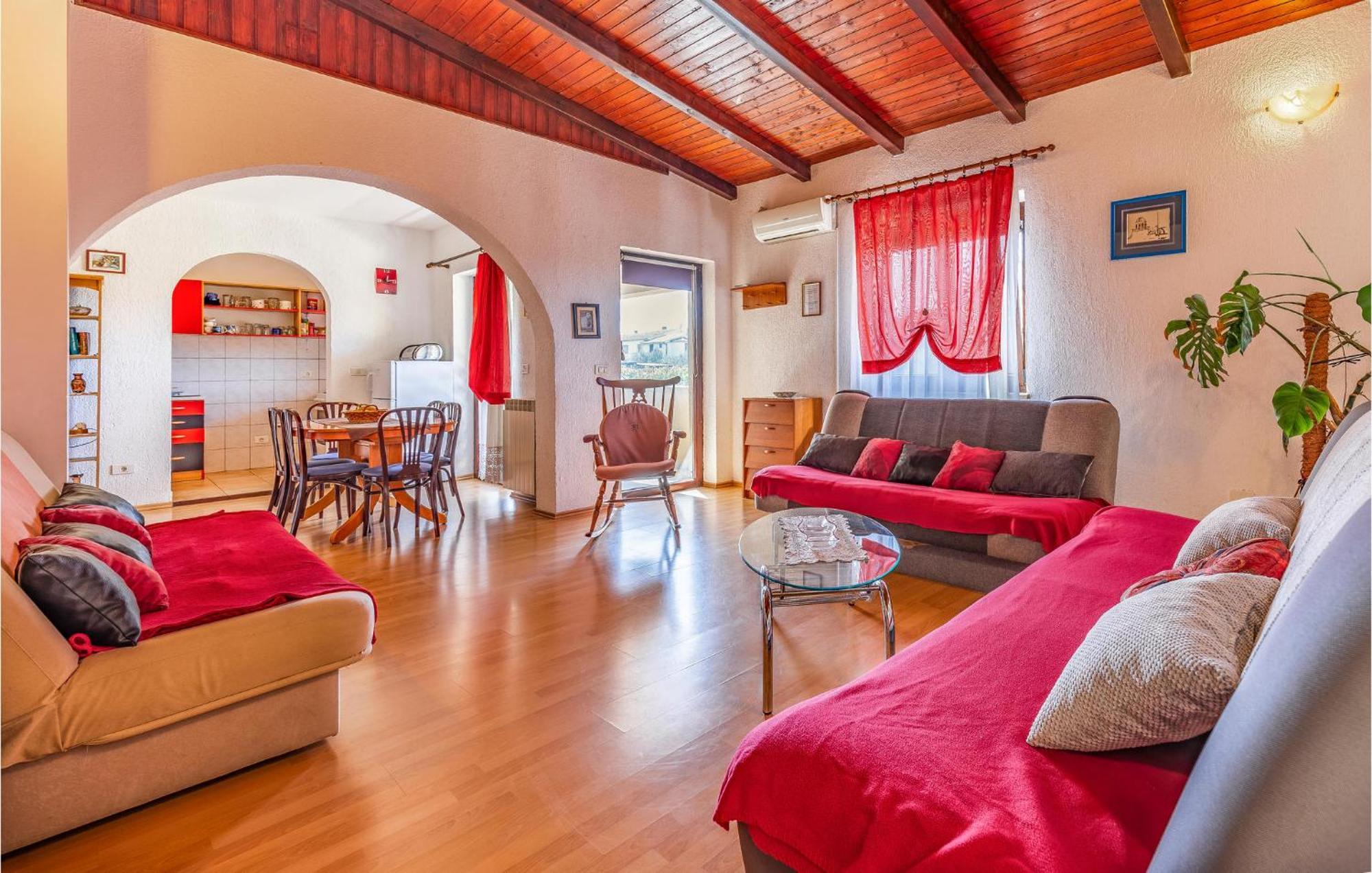 Gorgeous Apartment In Pula With Kitchen Eksteriør bilde