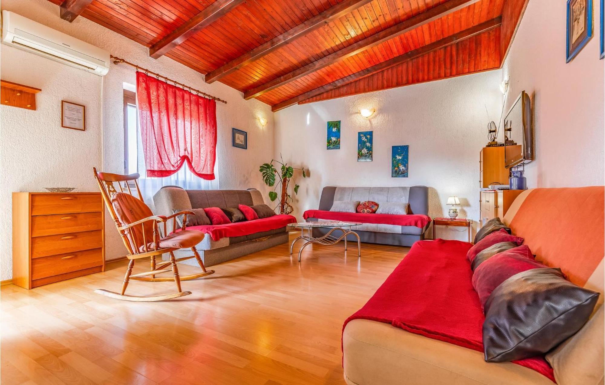 Gorgeous Apartment In Pula With Kitchen Eksteriør bilde