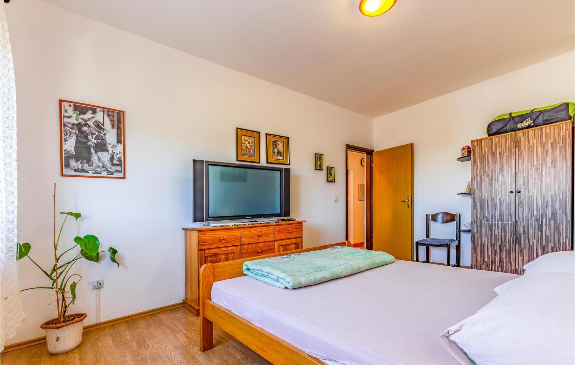 Gorgeous Apartment In Pula With Kitchen Eksteriør bilde
